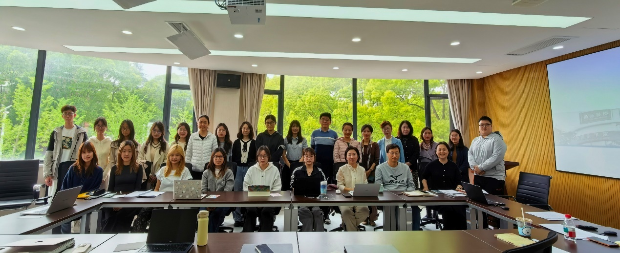 学回信·砺初心·担使命——第六教工党支部与本科生党支部联合主题党日活动顺利举行
